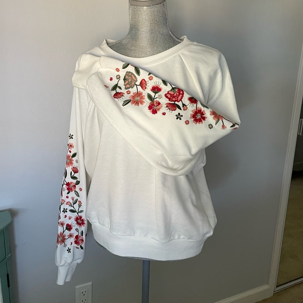 Miss Me Embroidered Sleeve Top